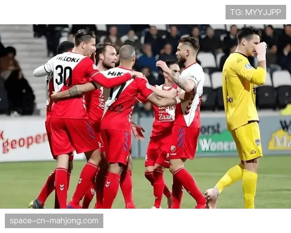 德甲保级生死战：波鸿与美因茨直接对话，负者恐坠深渊